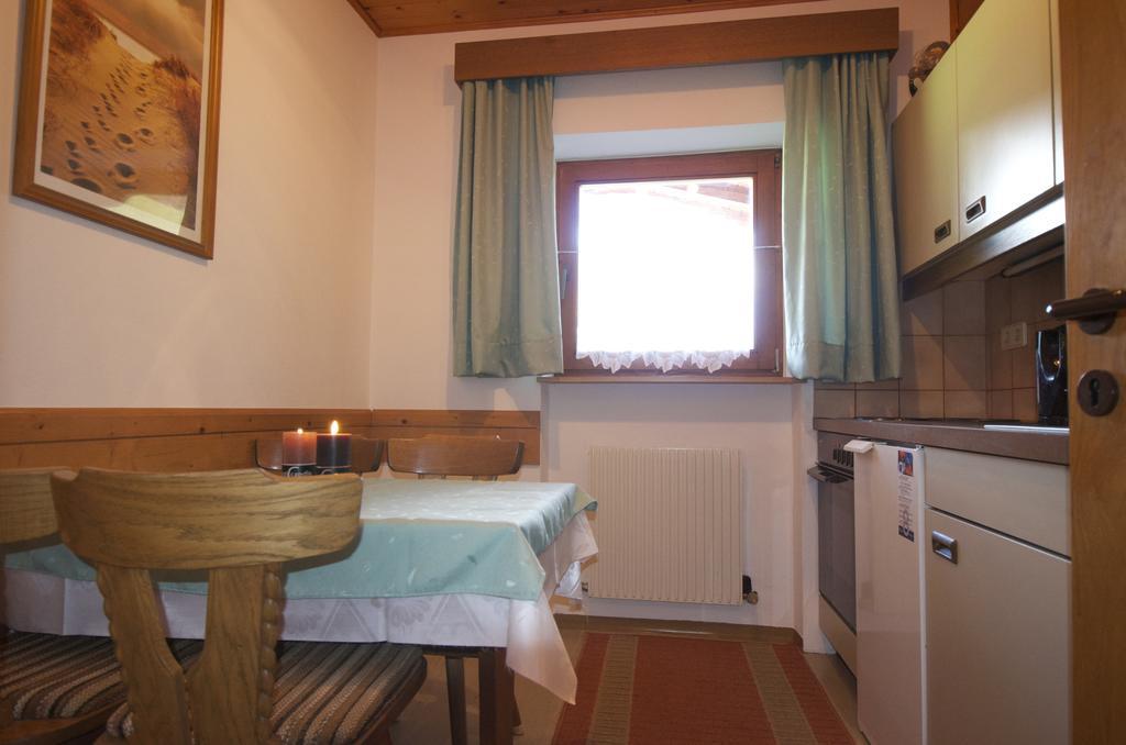 Apartamento Dreilaenderhaus Westendorf Habitación foto